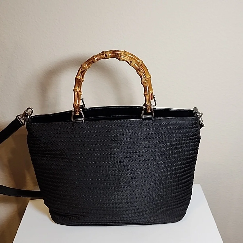 Gucci Tote With Bamboo Handles And COA - Picture 5 of 15